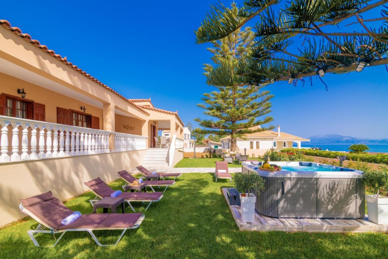 Sea Elegance Villa - On The Beach, By Zantewize Psarou  Экстерьер фото