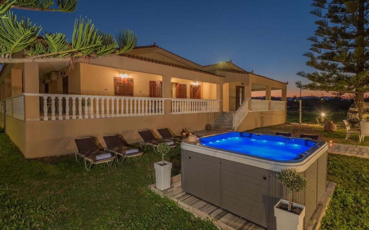 Sea Elegance Villa - On The Beach, By Zantewize Psarou  Экстерьер фото