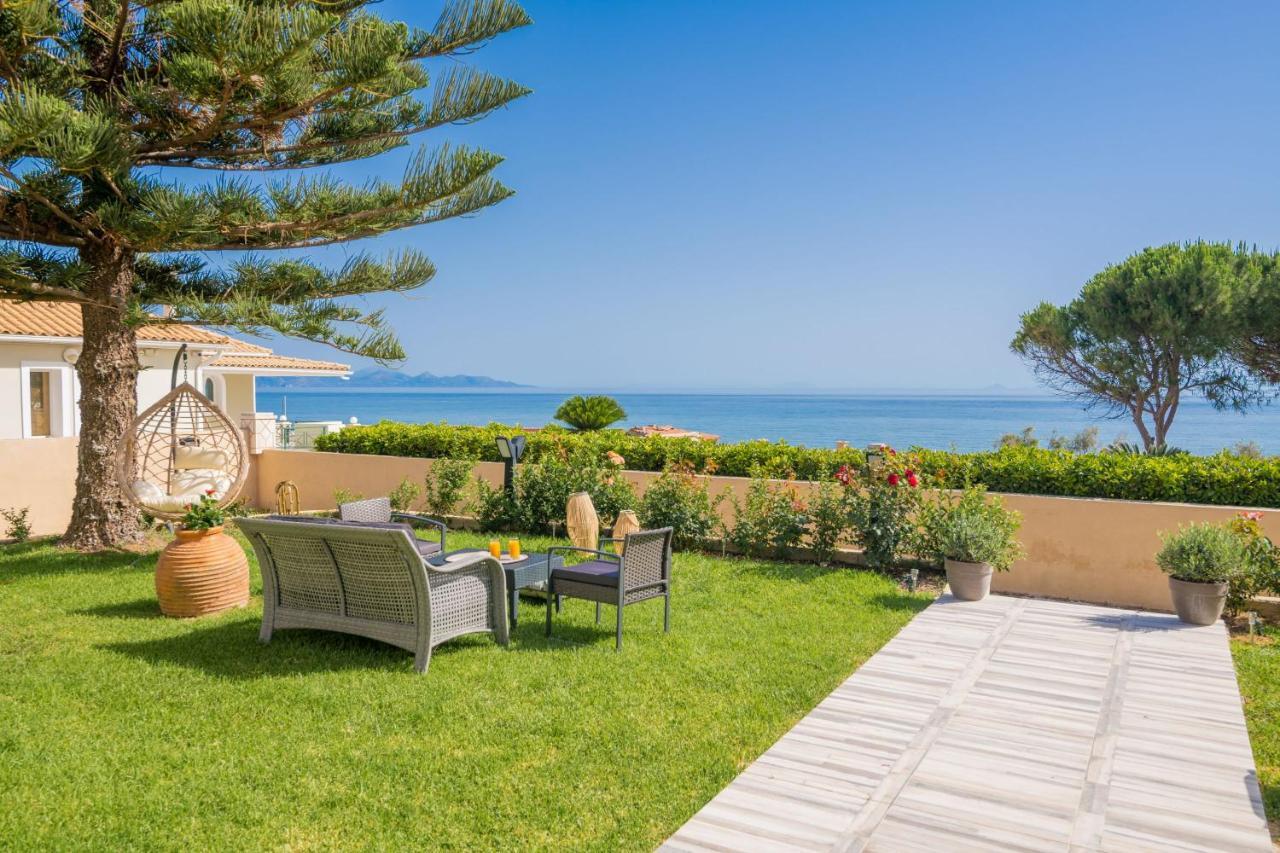 Sea Elegance Villa - On The Beach, By Zantewize Psarou  Экстерьер фото