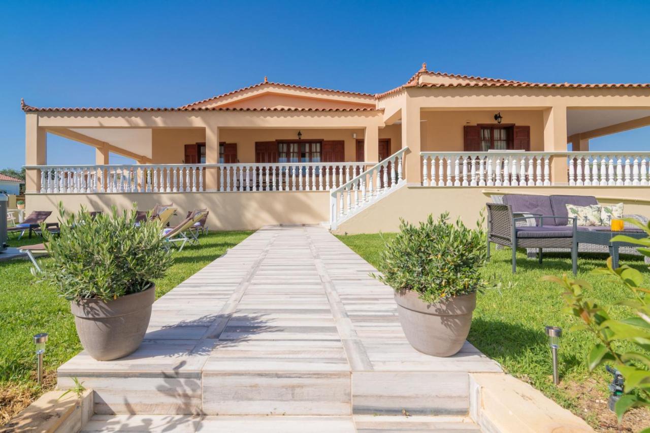 Sea Elegance Villa - On The Beach, By Zantewize Psarou  Экстерьер фото