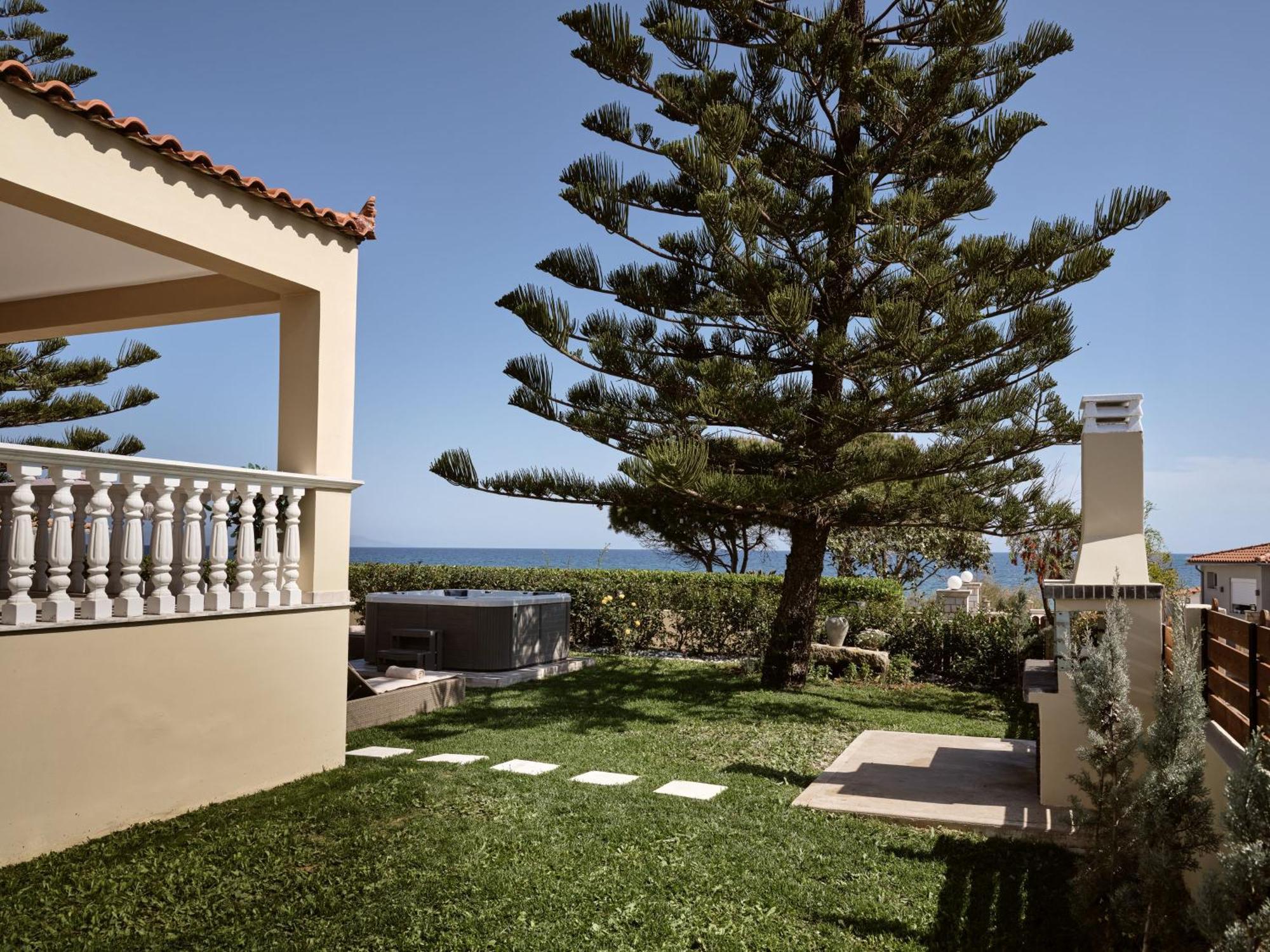 Sea Elegance Villa - On The Beach, By Zantewize Psarou  Экстерьер фото