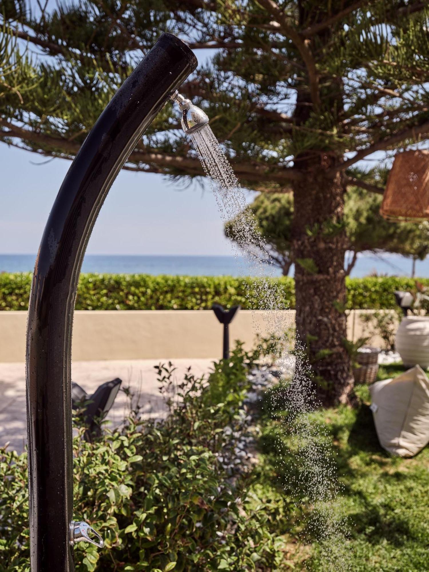Sea Elegance Villa - On The Beach, By Zantewize Psarou  Экстерьер фото