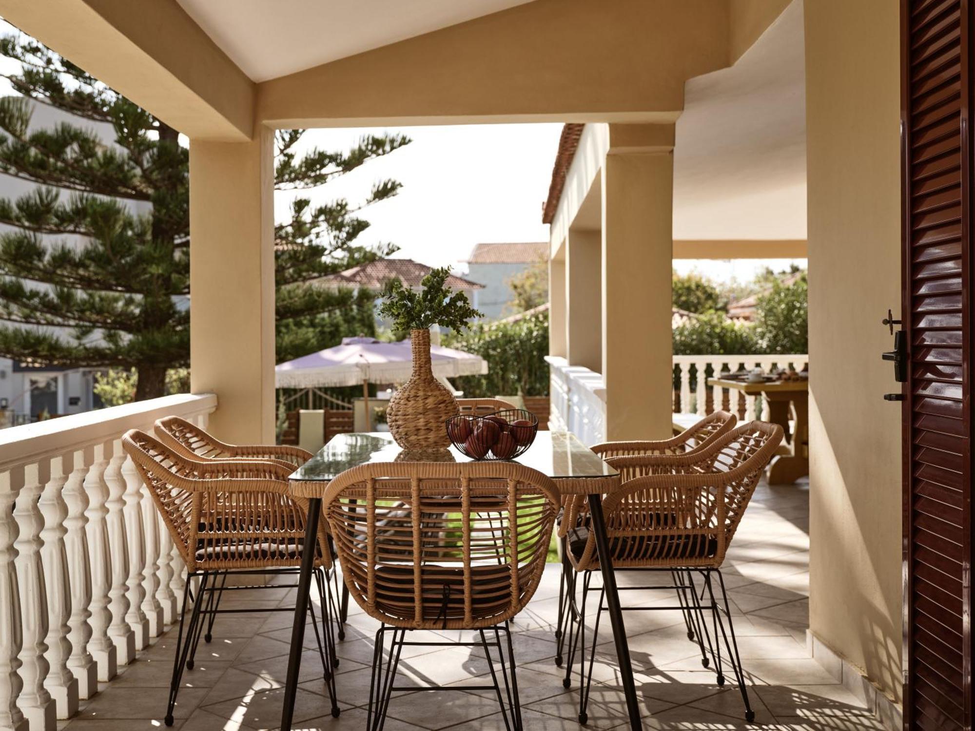 Sea Elegance Villa - On The Beach, By Zantewize Psarou  Экстерьер фото