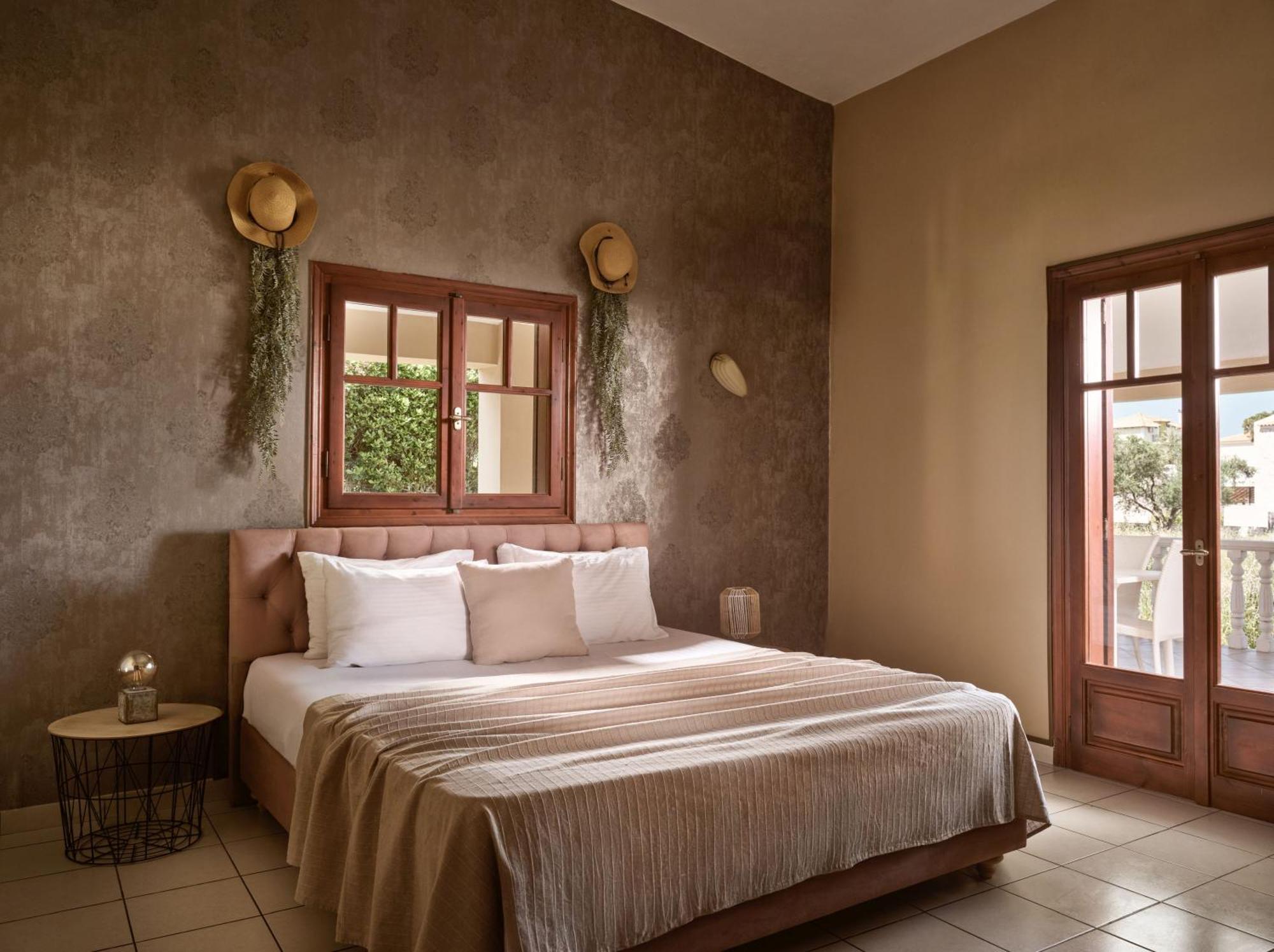 Sea Elegance Villa - On The Beach, By Zantewize Psarou  Экстерьер фото